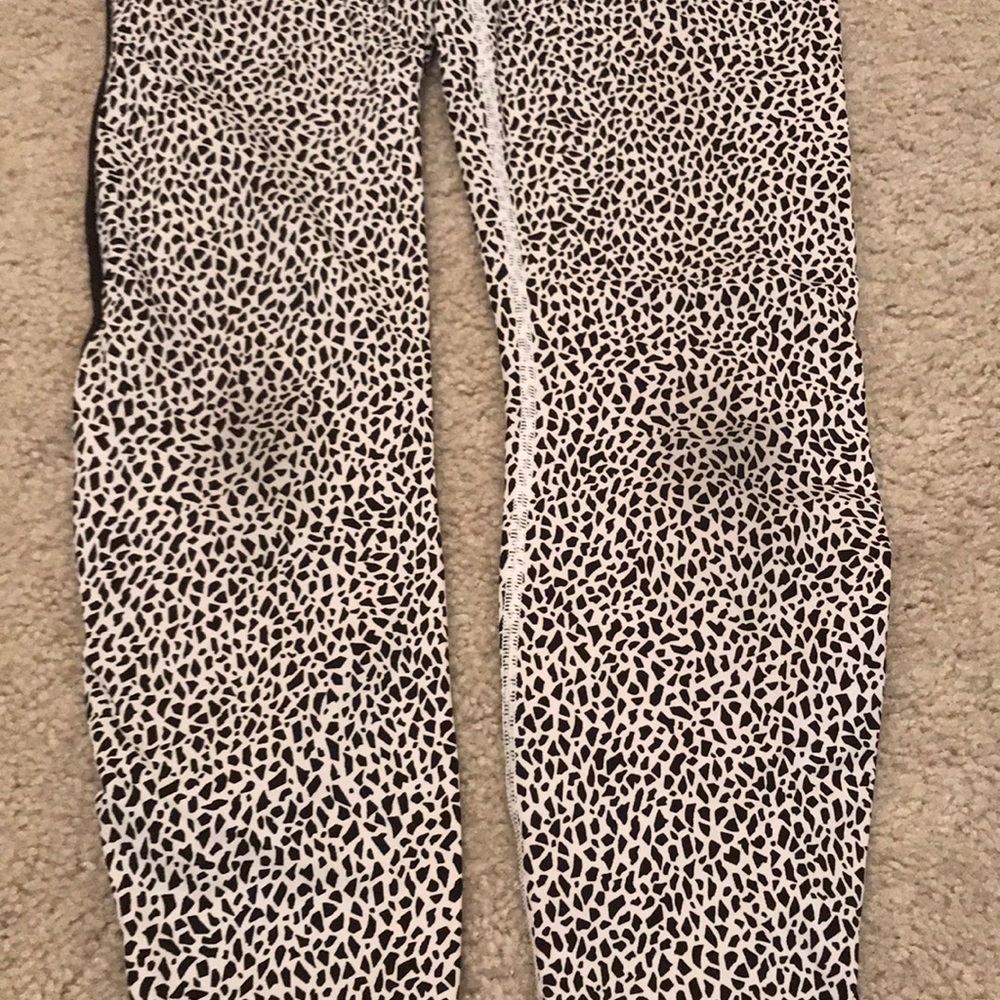 Real Quick Tight - 8 - Picture 2 of 5